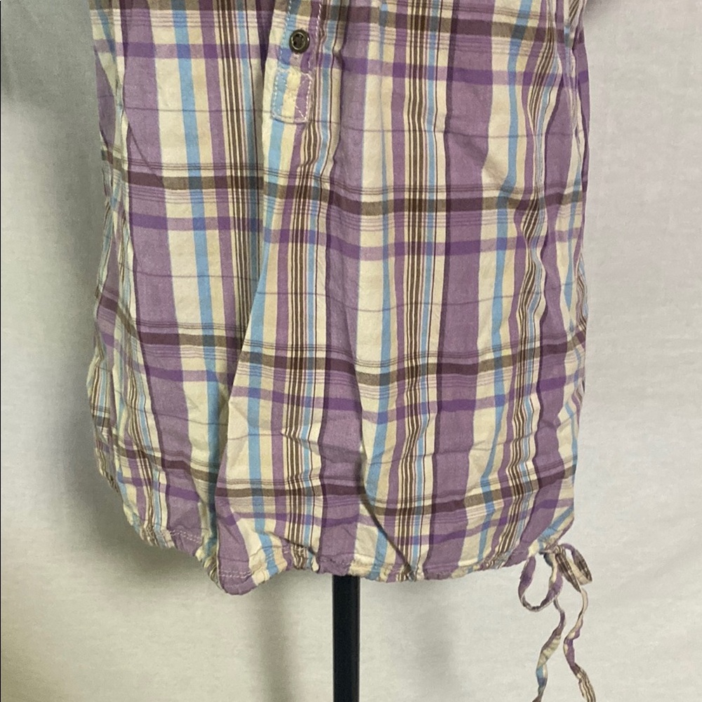 Dress Barn Purple/Tan Smocked Short Sleeve an tie on side Blouse Great condition - Picture 3 of 11